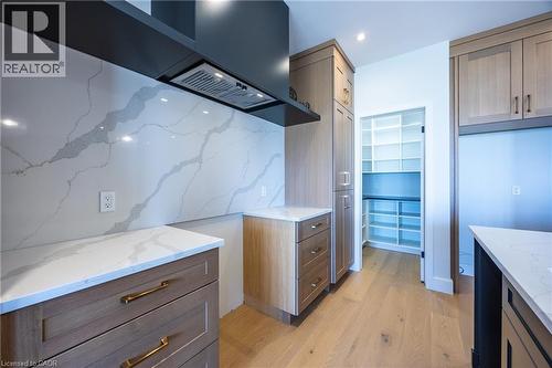 34 Andrew Avenue, Simcoe, ON - Indoor Photo Showing Kitchen