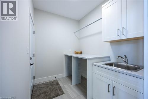 34 Andrew Avenue, Simcoe, ON - Indoor Photo Showing Laundry Room