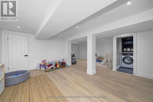 47 Larry Street, Caledon, ON - Indoor