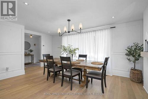 47 Larry Street, Caledon, ON - Indoor Photo Showing Dining Room