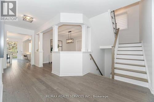 112 Newhouse Boulevard, Caledon, ON - Indoor Photo Showing Other Room