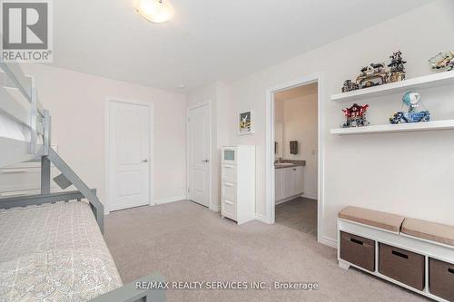 112 Newhouse Boulevard, Caledon, ON - Indoor