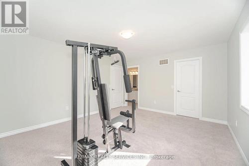 112 Newhouse Boulevard, Caledon, ON - Indoor Photo Showing Gym Room