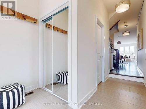 105 Anchusa Drive, Richmond Hill, ON - Indoor