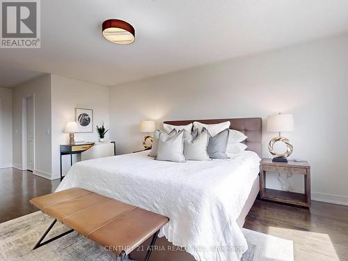 105 Anchusa Drive, Richmond Hill, ON - Indoor Photo Showing Bedroom