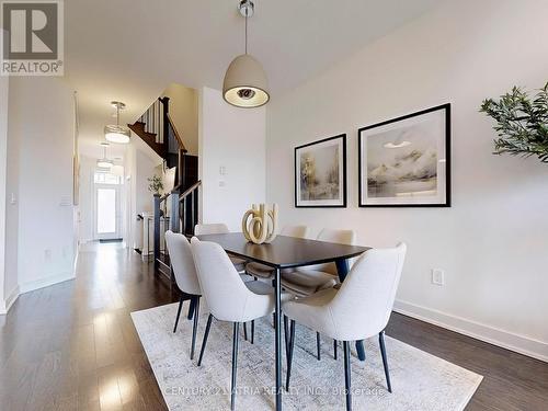 105 Anchusa Drive, Richmond Hill, ON - Indoor Photo Showing Dining Room