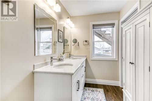 22 Teravista Way, Sudbury, ON - Indoor Photo Showing Bathroom