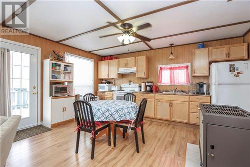 523 River Road, Massey, ON 