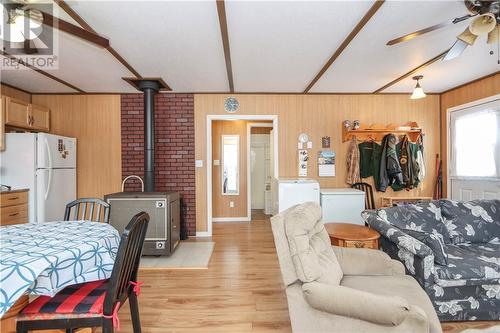 523 River Road, Massey, ON 