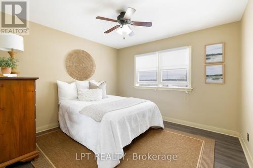 Primary Bedroom - 37 Malone Road, Georgina, ON - Indoor Photo Showing Bedroom
