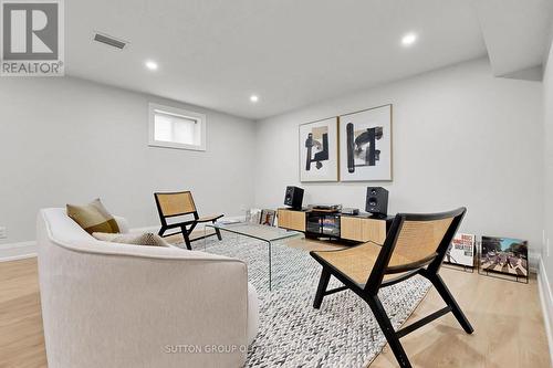 1 Farningham Crescent, Toronto, ON - Indoor