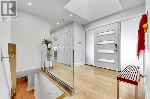1 Farningham Crescent, Toronto, ON - Indoor Photo Showing Other Room