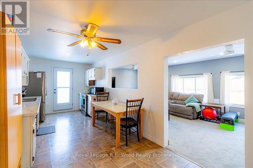 44 Stover Street N, Norwich (Norwich Town), ON - Indoor Photo Showing Dining Room