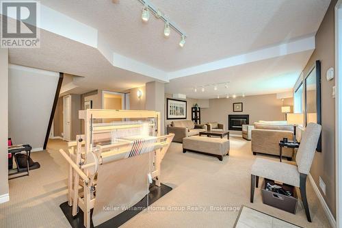 6 Cummings Court, Guelph (Pineridge/Westminster Woods), ON - Indoor