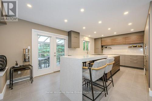 6 Cummings Court, Guelph (Pineridge/Westminster Woods), ON - Indoor