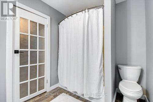 226 Old Danforth Road, Alnwick/Haldimand (Grafton), ON - Indoor Photo Showing Bathroom