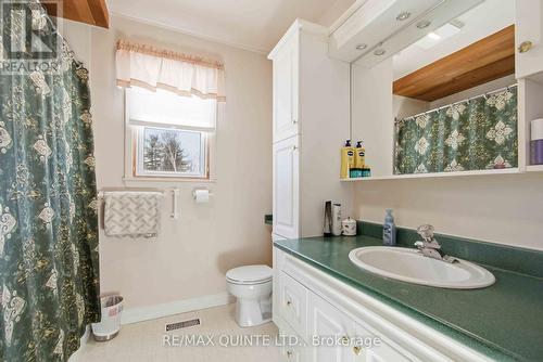 71 Elizabeth Street, Stirling-Rawdon (Stirling Ward), ON - Indoor Photo Showing Bathroom