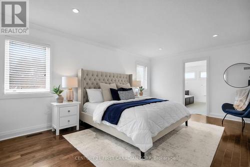 134 Staffordshire Court, London North (North L), ON - Indoor Photo Showing Bedroom