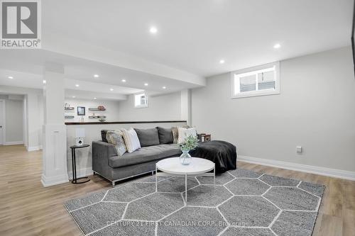 134 Staffordshire Court, London North (North L), ON - Indoor