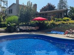 Backyard: Relaxing Pool Day! - 