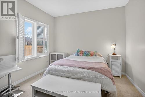 1983 Quarrier Road, London North (North R), ON - Indoor Photo Showing Bedroom