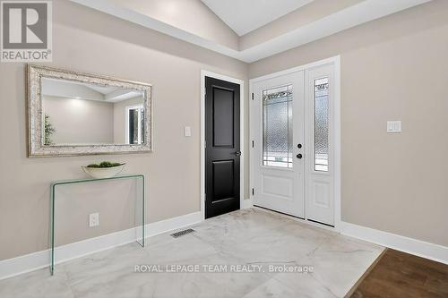 6636 Marina Drive, Ottawa, ON - Indoor Photo Showing Other Room