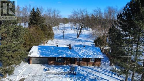 6636 Marina Drive, Ottawa, ON - Outdoor