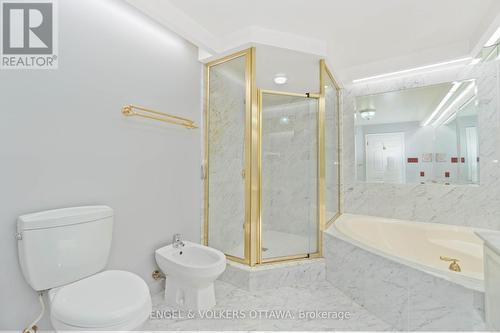 2306 - 1480 Riverside Drive, Ottawa, ON - Indoor Photo Showing Bathroom