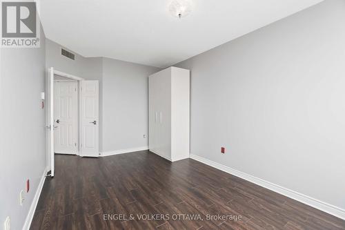2306 - 1480 Riverside Drive, Ottawa, ON - Indoor Photo Showing Other Room