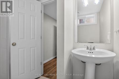 37 Priam Way, Ottawa, ON - Indoor Photo Showing Bathroom