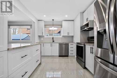 37 Priam Way, Ottawa, ON - Indoor Photo Showing Kitchen