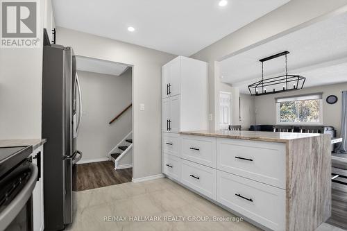 37 Priam Way, Ottawa, ON - Indoor Photo Showing Kitchen