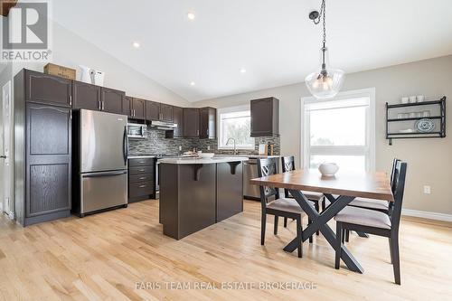 5518 25 Side Road, Essa, ON - Indoor