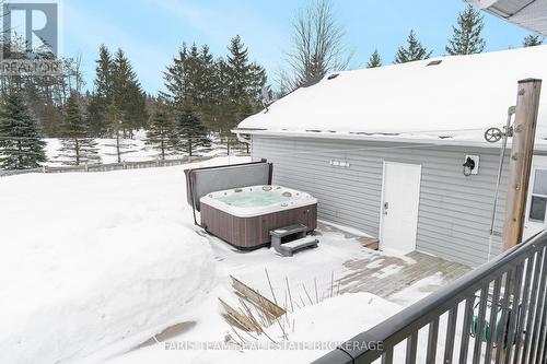 5518 25 Side Road, Essa, ON - Outdoor With Exterior