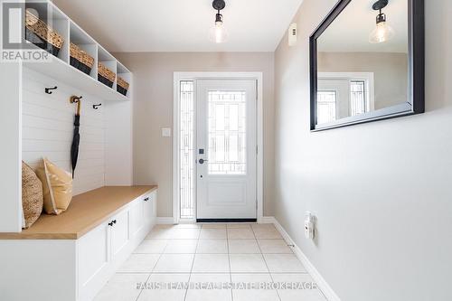 5518 25 Side Road, Essa, ON - Indoor Photo Showing Other Room