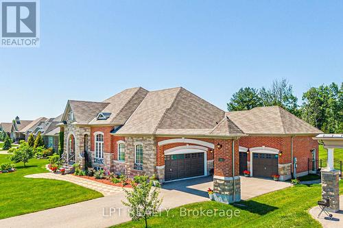 18 Wolford Court, Georgina, ON - Outdoor