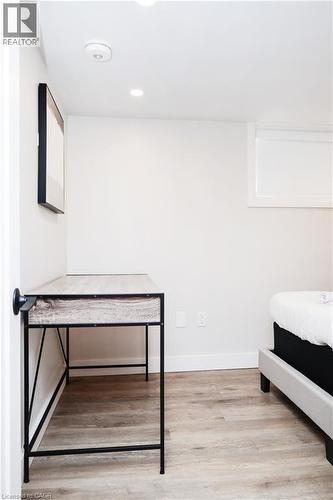 219 Macinnis Street, Welland, ON - Indoor Photo Showing Bedroom