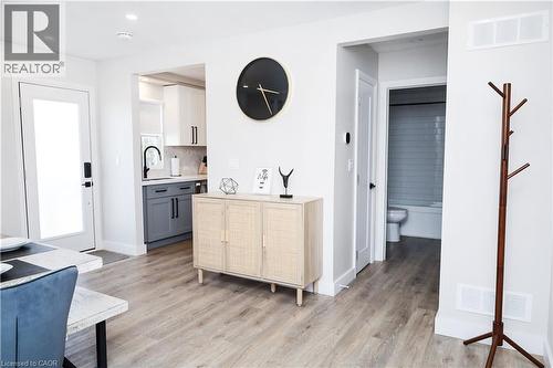 219 Macinnis Street, Welland, ON - Indoor Photo Showing Kitchen