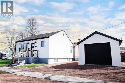 219 Macinnis Street, Welland, ON - Outdoor