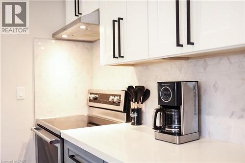 219 Macinnis Street, Welland, ON - Indoor Photo Showing Kitchen