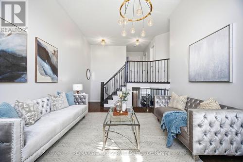 23 Wandering Trail Drive, Brampton, ON - Indoor Photo Showing Living Room