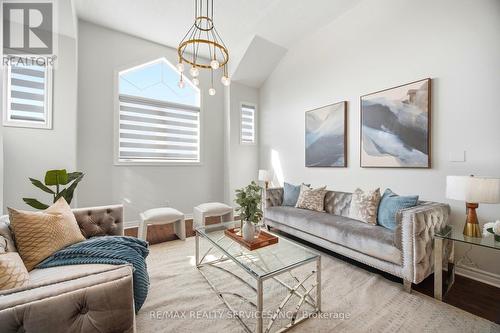 23 Wandering Trail Drive, Brampton, ON - Indoor Photo Showing Living Room