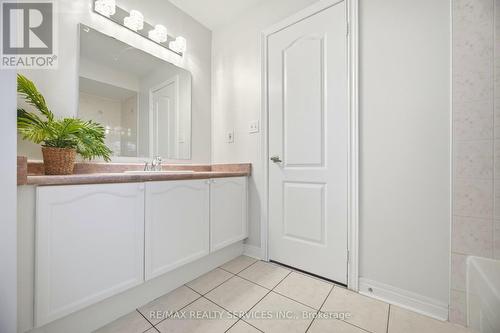 23 Wandering Trail Drive, Brampton, ON - Indoor Photo Showing Other Room