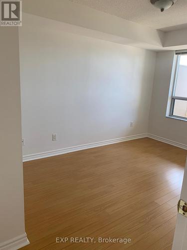 2120 - 25 Kingsbridge Garden Circle, Mississauga, ON - Indoor Photo Showing Other Room