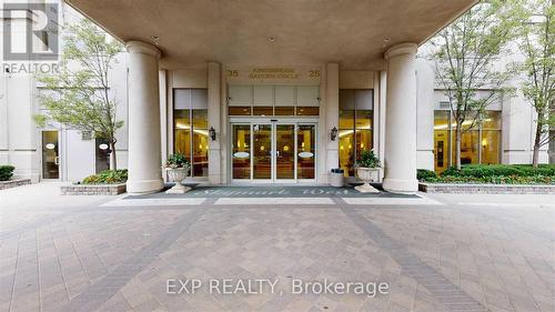 2120 - 25 Kingsbridge Garden Circle, Mississauga, ON - Outdoor