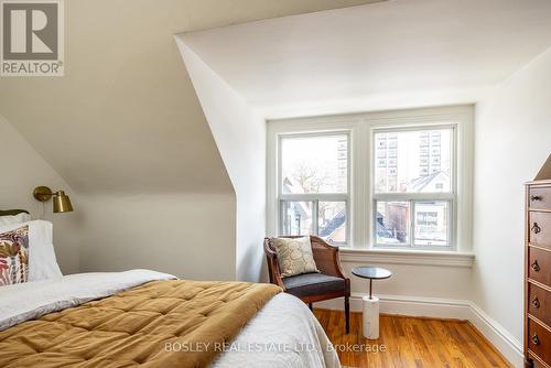 54 Lansdowne Avenue, Toronto, ON - Indoor Photo Showing Bedroom