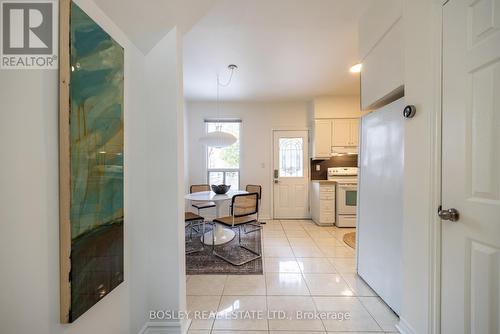 54 Lansdowne Avenue, Toronto, ON - Indoor