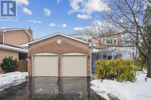 3036 Swansea Drive, Oakville, ON - Outdoor