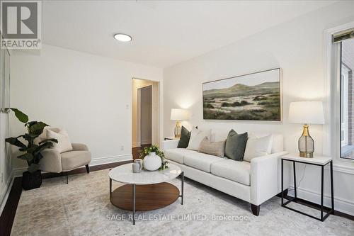 3036 Swansea Drive, Oakville, ON - Indoor Photo Showing Living Room
