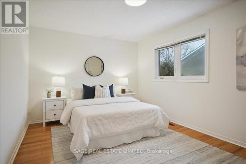 3036 Swansea Drive, Oakville, ON - Indoor Photo Showing Bedroom